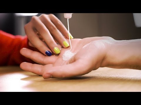 Reflexología palmar con masaje para aliviar el dolor | ASMR Español | Asmr with Sasha