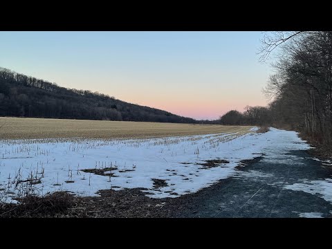 Ambers ASMR: nature trail + lake view ~ water sounds, ice/snow sounds, light wind sounds with Nataly