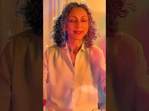 Alza la vibrazione col sorriso #highervibrations #sorriso #reikidistancehealing #reikiasmr #reiki