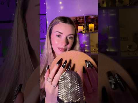 ASMR cork board tapping and scratching 💅🏻💗 #asmrtapping #asmrscratching
