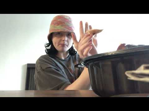 ASMR - MUKBANG rotisserie chicken