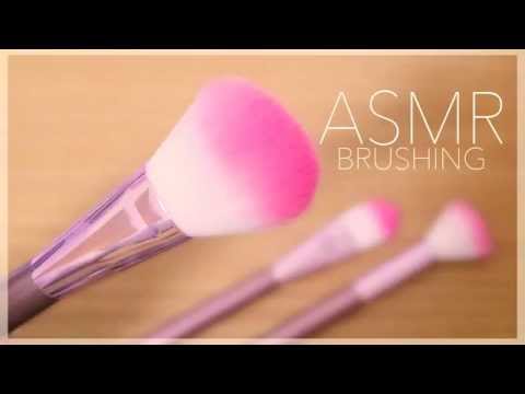 [ASMR] 両耳同時にブラッシングをする Brushing [声なし-No Talking]