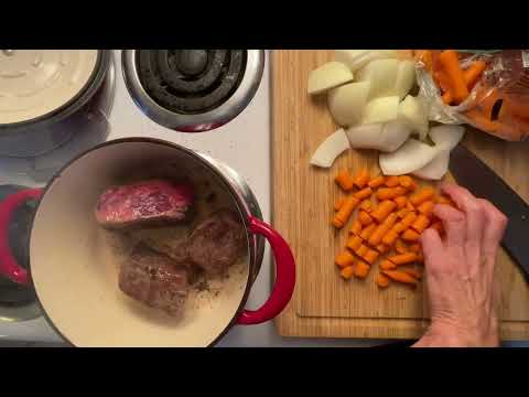 Cooking Short Ribs for the First Time 🍖 Cozy Kitchen Time Together ~ Soft Spoken ASMR