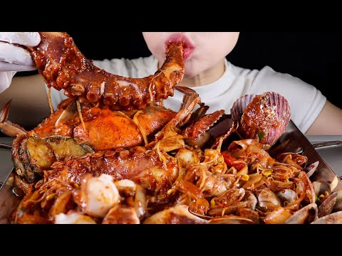 ASMR Spicy Seafood Boil | Octopus, Squid, Scallops, Clams, Crab, Abalone | Eating Sounds Mukbang