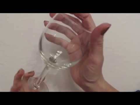 ASMR 🍷 Cleaning Wine Glasses 🍷 Tapping & Whisper