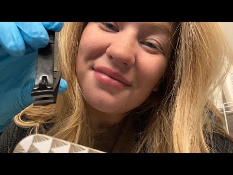 Doing your Nails 💅🏽 | Lofi Asmr 