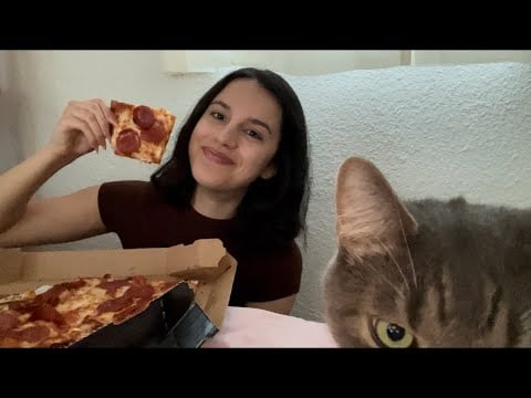 LOFI ASMR EATING PIZZA WITH MY CATS 💞✨🐈‍⬛💓🍕 ~ eating sounds + talking