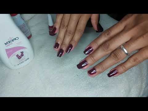 ASMR PINTANDO MINHAS UNHAS / Sons de boca