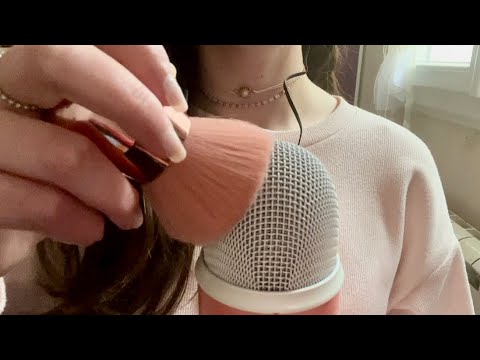 ASMR | Fast and agressive mic brushing [No talking]