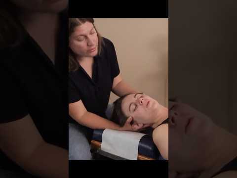 ASMR back crack pain relief! #asmr #chiropractor #asmrroleplay
