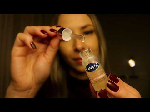 ASMR 🛋️ te preparando para dormir após um dia difícil (atenção pessoal, sussurros, ambiente escuro)