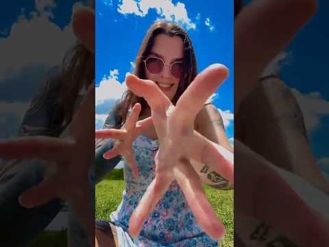 #ASMR Hand Movements 😍💗