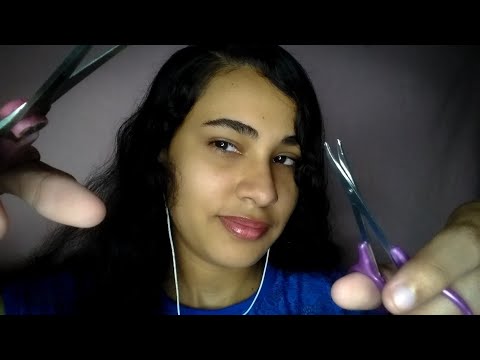 ASMR ROLEPLAY | CABELEIREIRA CORTANDO O SEU CABELO!