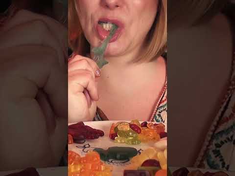 👆🏼 Long version 👉🏼 MIND-BLOWING Soft Candy Eating Sounds! Relaxing ASMR  chewing & breathing #shorts