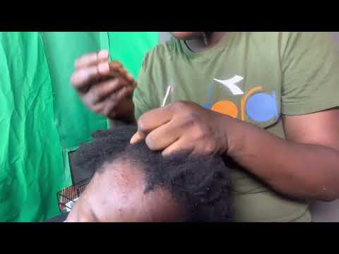 ASMR✨ SOFT WHISPER AND GUM CRACKING, ATTENTIVE NITPICKING AND SCALP SCRATCHING ON MY COUSIN.