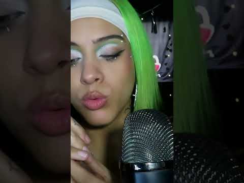 Sonidos de peluqueria en madera #asmr #roleplay #relax