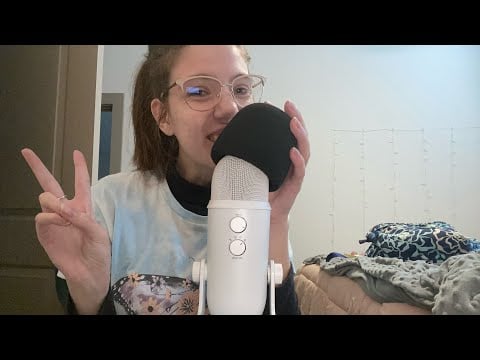 Mic triggers// pumping and swirling, mic rubbing and gripping, scratching with all the covers