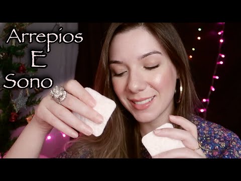 ASMR: MELHORES GATILHOS DO ANO Sussurros/Tapping/Algodão/Cotonete/Mouth Sounds/Para Dormir *Parte 1*