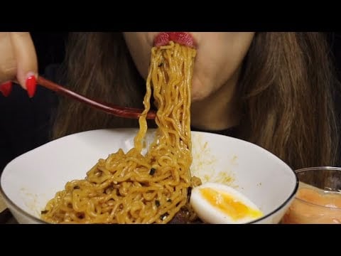ASMR NONGSHIM RAMEN NOODLES MEATBALLS EGGS MUKBANG no talking CREMA ASMR #asmr #mukbang #ramen #food