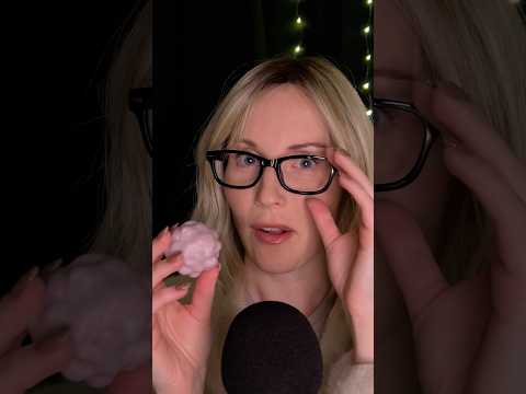 Emojeita Halloweeniin ASMR #asmrsuomi #asmrhalloween #asmremojichallenge