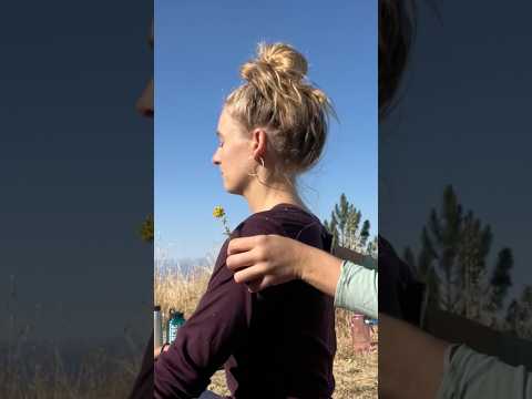 She is the color 🌼 yellow #asmr