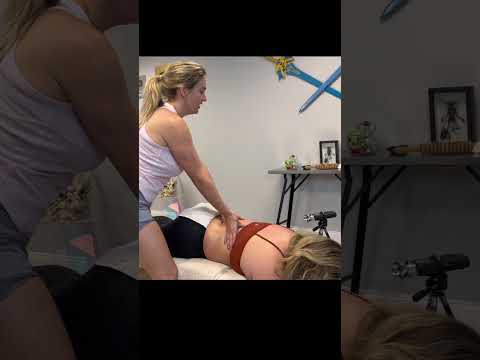 CRUNCHING  tight back muscles #asmr #relax #sleepy