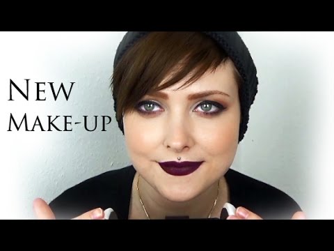 ASMR💄Kat Von D Make-Up ~ Show & Tell 💜