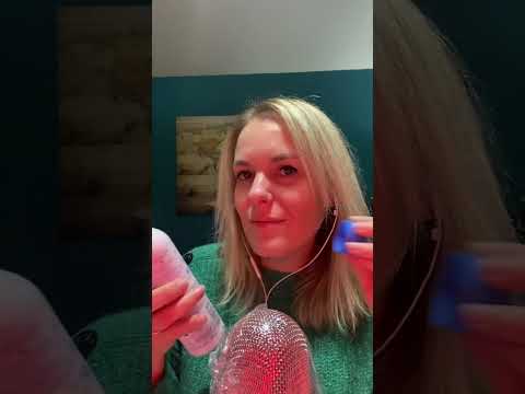 ASMR FR / De l’eau sur mon micro #asmrfr #shortsasmr #shortasmr