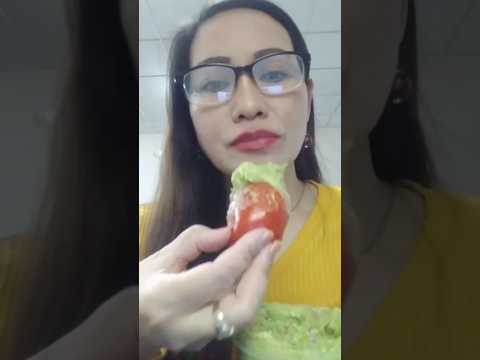 ONE TIME BITE TOMATO WITH GUACAMOLE  #food #shortsfeed #shortvideo #foodie #challenge #everyone
