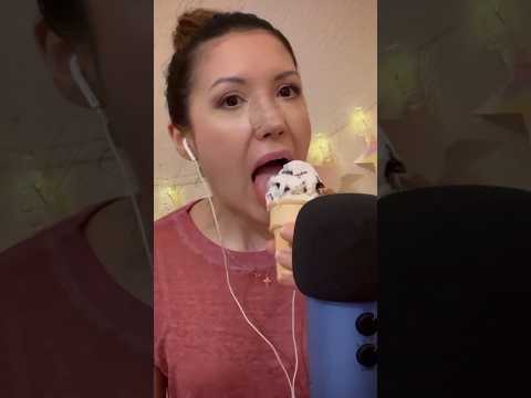 ASMR Ice Cream / Cono de Nieve