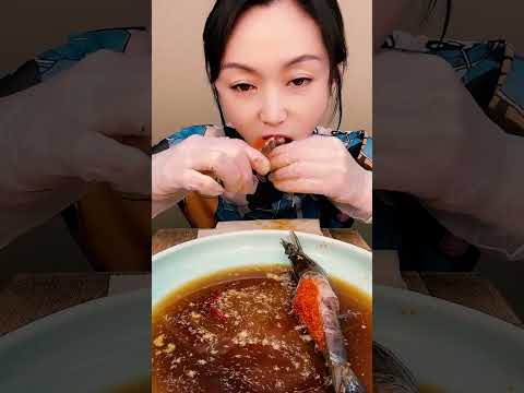 🦐🥢 Massive seafood feast bites #SeafoodFeast #EpicSeafood