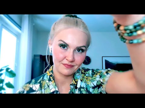 ASMR Reiki ~ Heart chakra healing 💚 Plucking negative energy