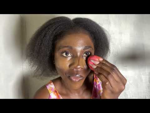 ASMR RELAXING GUM CHEWING FOR SLEEP WITH MAKEUP APPLICATION ON MYSELF INSTANT TINGLES