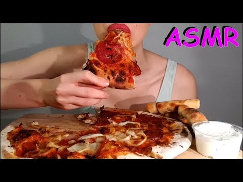 ASMR | Eating Pizza *Crunchy Sounds* | No Talking | Lady M. ASMR