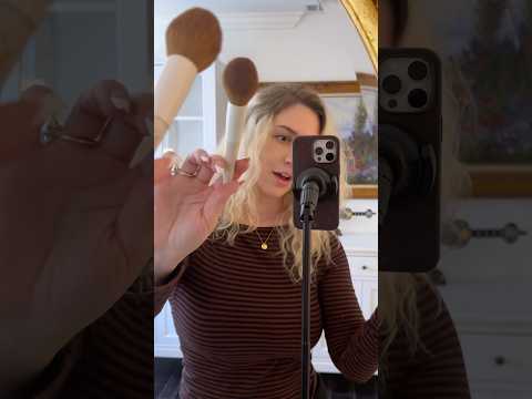 hi… just brushing my mirror🪞asmr