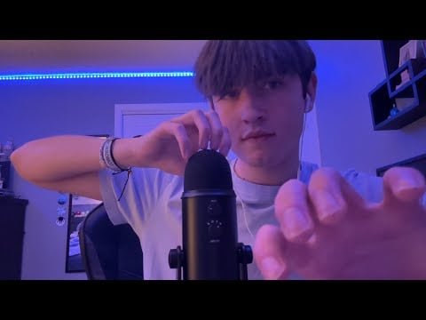 ASMR classic mic scratching and rubbing