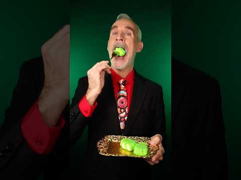 Rich guy tries Christmas candy, Part 5 #eatingcandy #asmrcandies