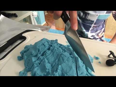 ASMR CRUNCHY KINETIC SAND!