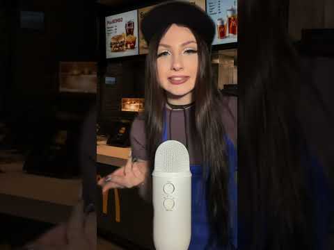 фудкортница работает на фудкорте 😖 #asmr