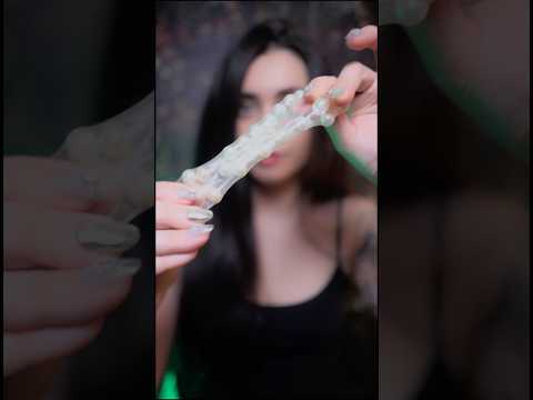 Relajación en menos de 1 minuto😴 #asmr #asmrsounds #asmrvideo #tingles #triggers #shorts #relaxing