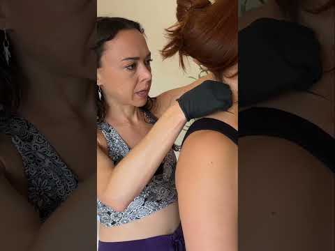 Asmr chiropractor #asmr #relax #asmrsounds #asmrvideo #tingles #satisfying #relaxing #sleep #peace