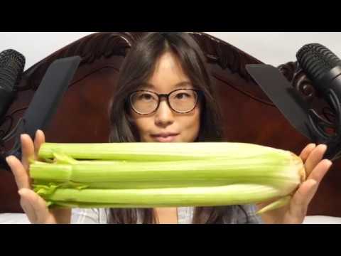 ASMR CRUNCHY CELERY (NO TALKING) ▲ Midnight Snacks