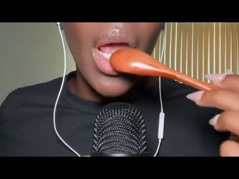 asmr wooden spoon & honey spoon trigger