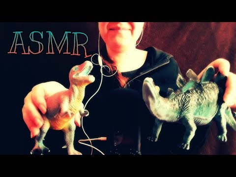 ASMR škrabkání 🦖🦕 a šeptání // ASMR scratching the texture, whisper cz