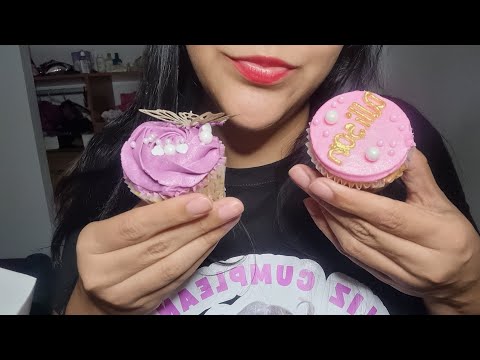 ASMR comiendo Cupcake de vainilla y leyendo sus peores citas parte 2/2