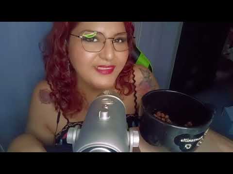 ASMR bolitas de cereal de chocolate sin leche, mucho crunch 