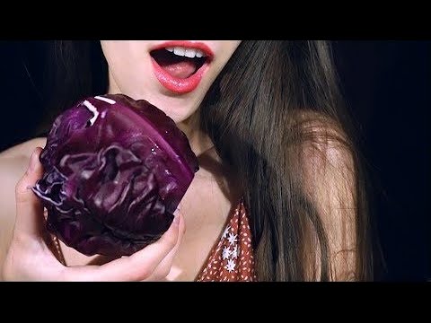 ASMR Eating Raw Cabbage & Whispers 😋 3DIO BINAURAL ♥ [RECOVERED VIDEO]