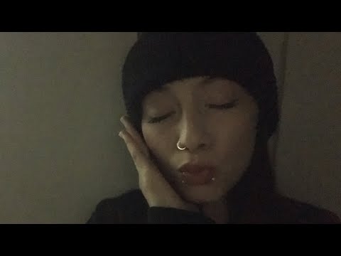 Asmr carinho na tela e sons de boca