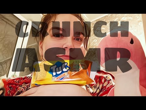 ASMR CRUNCH / eating cracker tuc pizza cheese / intensive crunch/ близкий хруст / no talking