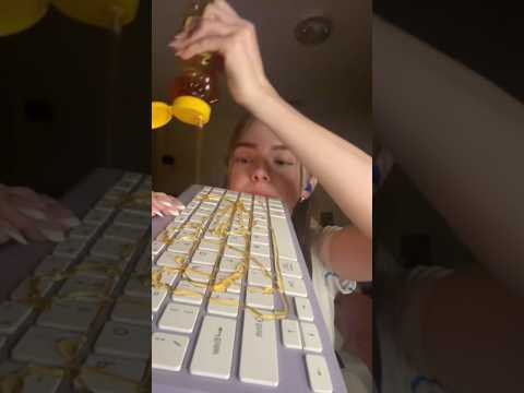 Recreating the AI honey keyboard! (don’t worry this keyboard was $5) 🍯#asmr #asmrsounds #asmrvideo